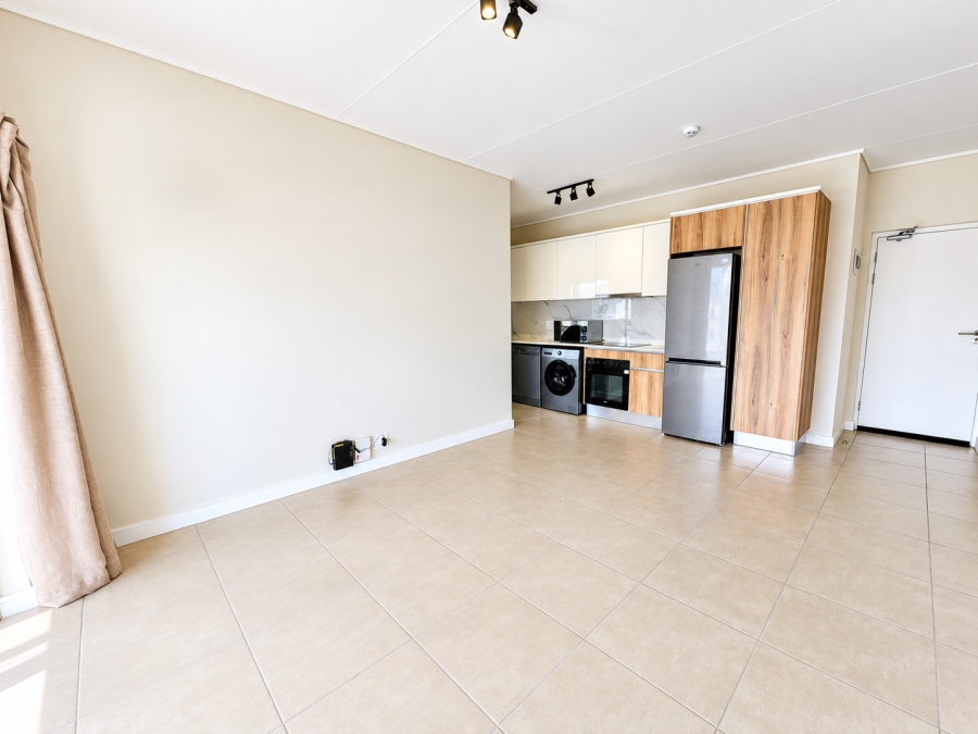 To Let 1 Bedroom Property for Rent in Sandown Western Cape